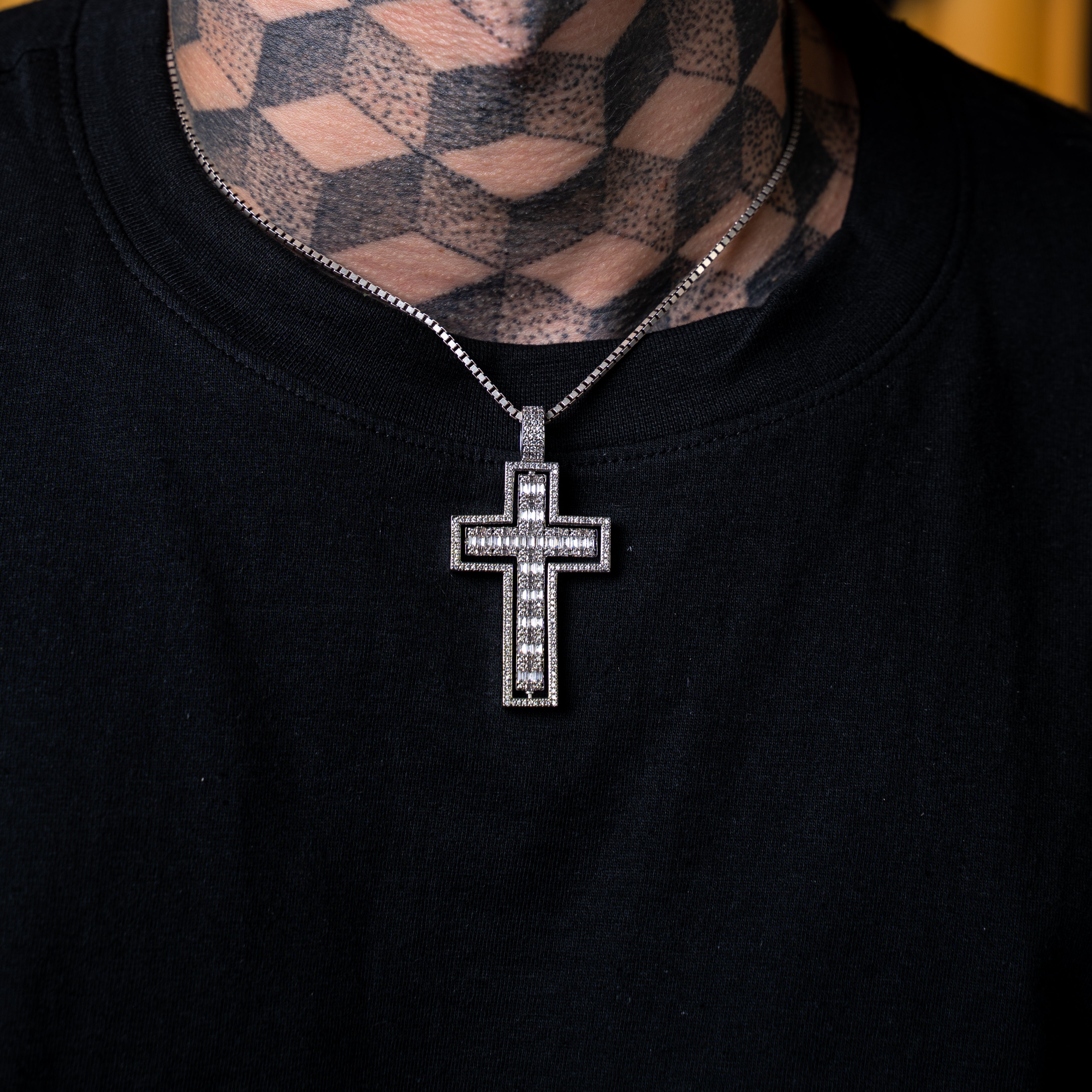 Double Woven Chain Cross Price: 16,000 Material: Titanium Steel 100% Non  Tarnish #foxcityfashionjewelry #explore #explorepage #explor... | Instagram