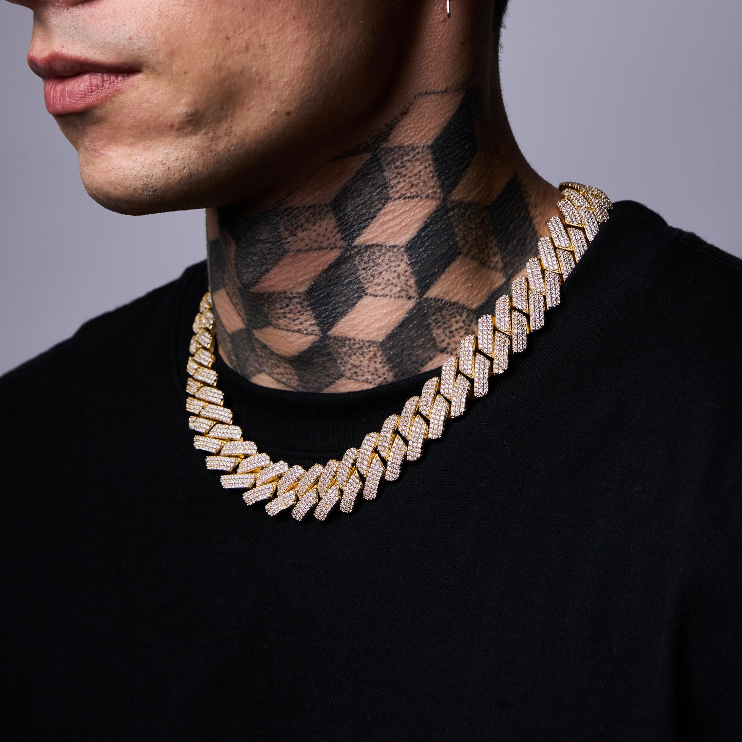 Freezy Cuban Chain in Yellow Gold - 19mm